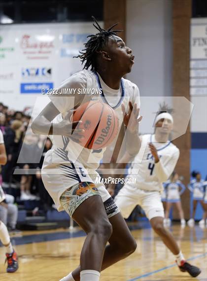 Thumbnail 2 in Edwardsville @ Belleville East photogallery.