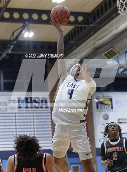 Thumbnail 2 in Edwardsville @ Belleville East photogallery.