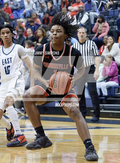 Thumbnail 2 in Edwardsville @ Belleville East photogallery.