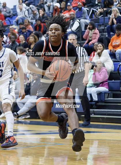 Thumbnail 1 in Edwardsville @ Belleville East photogallery.