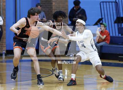 Thumbnail 1 in Edwardsville @ Belleville East photogallery.