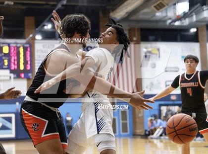 Thumbnail 3 in Edwardsville @ Belleville East photogallery.