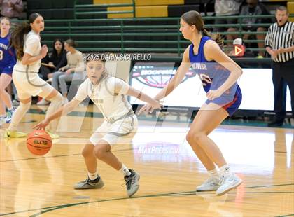 Thumbnail 3 in Ontario Christian vs Brookswood (BC) (Nike Tournament of Champions) photogallery.