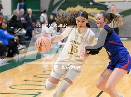 Thumbnail 2 in Ontario Christian vs Brookswood (BC) (Nike Tournament of Champions) photogallery.