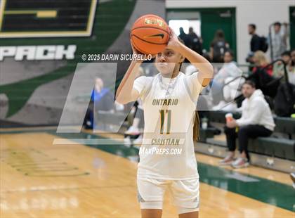 Thumbnail 1 in Ontario Christian vs Brookswood (BC) (Nike Tournament of Champions) photogallery.
