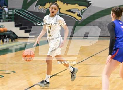 Thumbnail 2 in Ontario Christian vs Brookswood (BC) (Nike Tournament of Champions) photogallery.