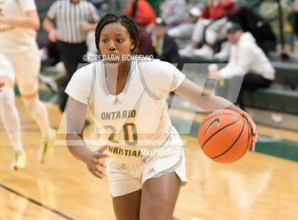 Thumbnail 3 in Ontario Christian vs Brookswood (BC) (Nike Tournament of Champions) photogallery.