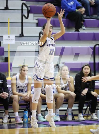 Thumbnail 3 in Olentangy Liberty vs. Tri-Valley (OGBR Classic in the City) photogallery.
