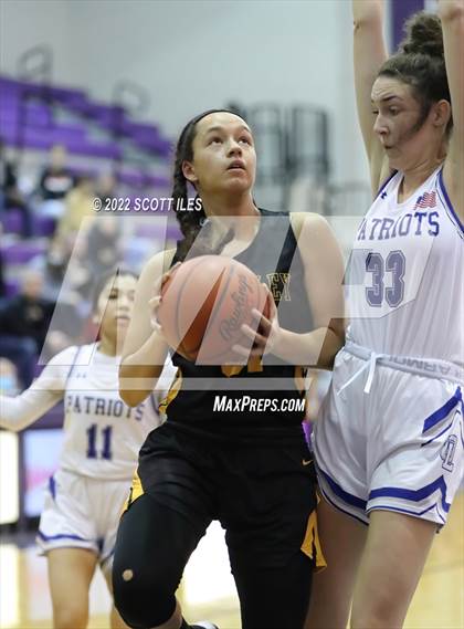 Thumbnail 1 in Olentangy Liberty vs. Tri-Valley (OGBR Classic in the City) photogallery.