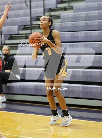 Thumbnail 2 in Olentangy Liberty vs. Tri-Valley (OGBR Classic in the City) photogallery.