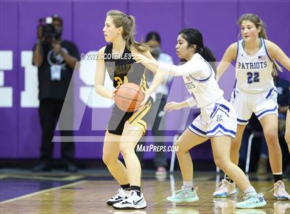 Thumbnail 1 in Olentangy Liberty vs. Tri-Valley (OGBR Classic in the City) photogallery.