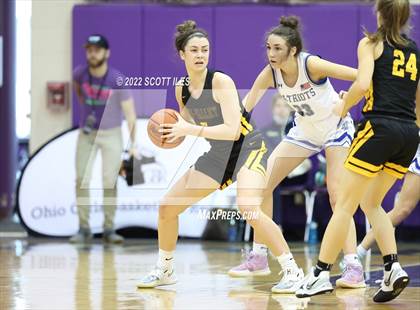 Thumbnail 2 in Olentangy Liberty vs. Tri-Valley (OGBR Classic in the City) photogallery.