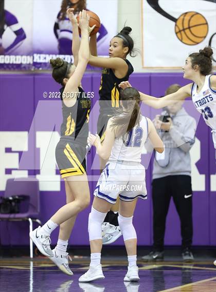 Thumbnail 2 in Olentangy Liberty vs. Tri-Valley (OGBR Classic in the City) photogallery.