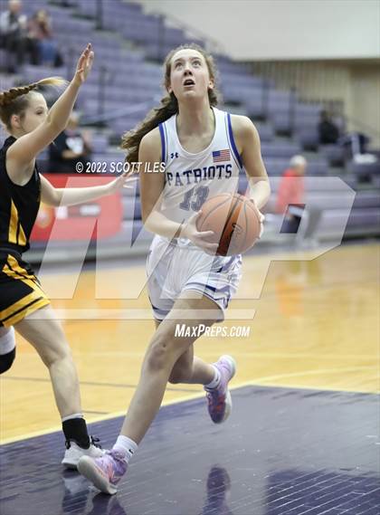 Thumbnail 1 in Olentangy Liberty vs. Tri-Valley (OGBR Classic in the City) photogallery.