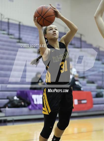 Thumbnail 2 in Olentangy Liberty vs. Tri-Valley (OGBR Classic in the City) photogallery.