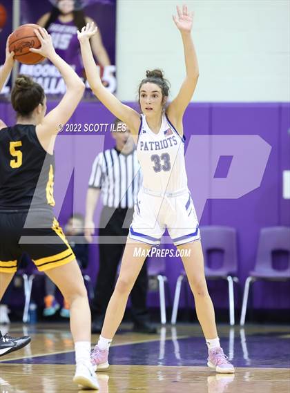 Thumbnail 1 in Olentangy Liberty vs. Tri-Valley (OGBR Classic in the City) photogallery.