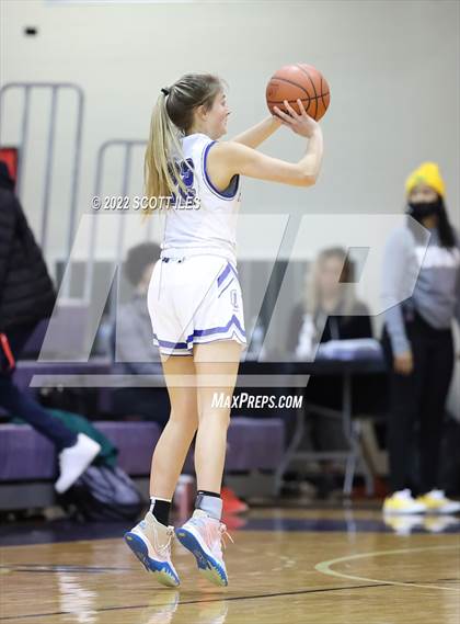 Thumbnail 2 in Olentangy Liberty vs. Tri-Valley (OGBR Classic in the City) photogallery.