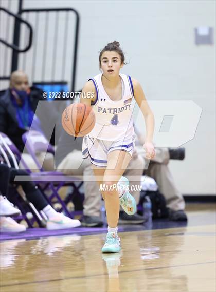 Thumbnail 2 in Olentangy Liberty vs. Tri-Valley (OGBR Classic in the City) photogallery.