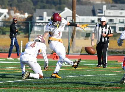 Thumbnail 3 in Tamalpais vs. Piner ( CIF NCS D4 Playoff ) photogallery.