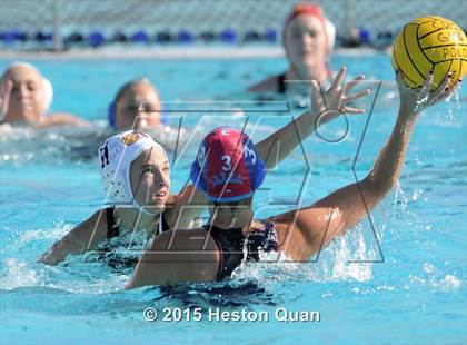 Thumbnail 2 in Corona del Mar vs Woodrow Wilson (Holiday Cup) photogallery.