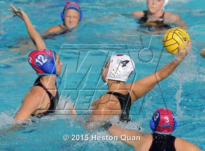 Thumbnail 2 in Corona del Mar vs Woodrow Wilson (Holiday Cup) photogallery.