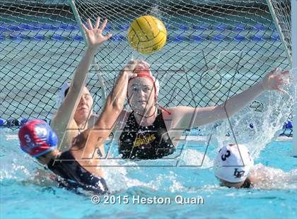 Thumbnail 1 in Corona del Mar vs Woodrow Wilson (Holiday Cup) photogallery.