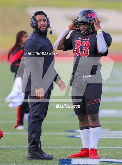 Thumbnail 1 in Midway vs. Westfield (UIL 6A Division 2 Region 2 Semifinal) photogallery.