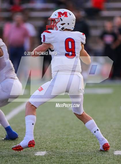 Thumbnail 2 in Midway vs. Westfield (UIL 6A Division 2 Region 2 Semifinal) photogallery.