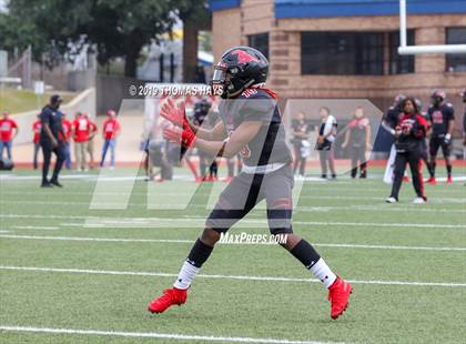Thumbnail 3 in Midway vs. Westfield (UIL 6A Division 2 Region 2 Semifinal) photogallery.