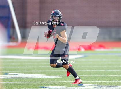 Thumbnail 3 in Midway vs. Westfield (UIL 6A Division 2 Region 2 Semifinal) photogallery.