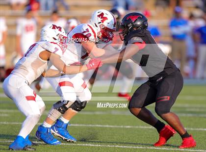Thumbnail 1 in Midway vs. Westfield (UIL 6A Division 2 Region 2 Semifinal) photogallery.