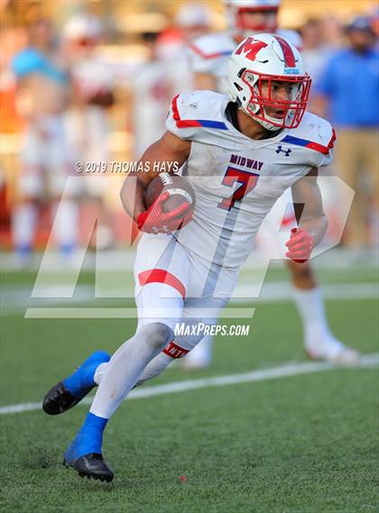 Thumbnail 1 in Midway vs. Westfield (UIL 6A Division 2 Region 2 Semifinal) photogallery.