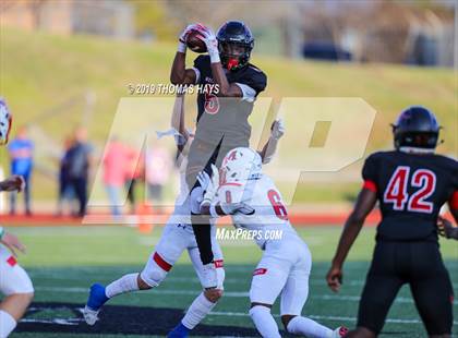 Thumbnail 2 in Midway vs. Westfield (UIL 6A Division 2 Region 2 Semifinal) photogallery.