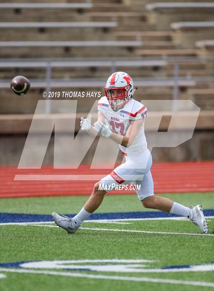 Thumbnail 2 in Midway vs. Westfield (UIL 6A Division 2 Region 2 Semifinal) photogallery.