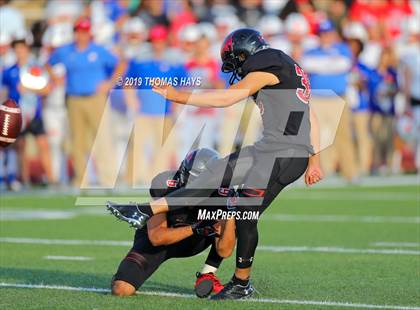 Thumbnail 1 in Midway vs. Westfield (UIL 6A Division 2 Region 2 Semifinal) photogallery.