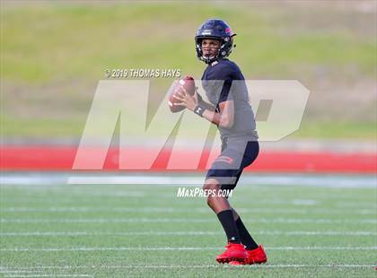 Thumbnail 3 in Midway vs. Westfield (UIL 6A Division 2 Region 2 Semifinal) photogallery.