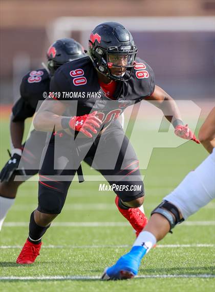 Thumbnail 2 in Midway vs. Westfield (UIL 6A Division 2 Region 2 Semifinal) photogallery.