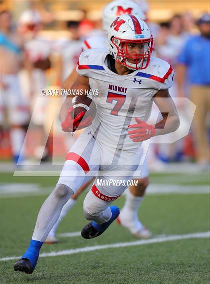 Thumbnail 1 in Midway vs. Westfield (UIL 6A Division 2 Region 2 Semifinal) photogallery.