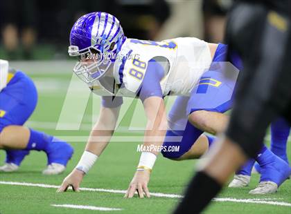 Thumbnail 2 in Malakoff vs Brock (UIL 3A Semifinal) photogallery.