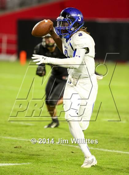 Thumbnail 2 in Hamilton vs. Chandler (AIA D1 Final)  photogallery.