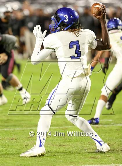 Thumbnail 3 in Hamilton vs. Chandler (AIA D1 Final)  photogallery.
