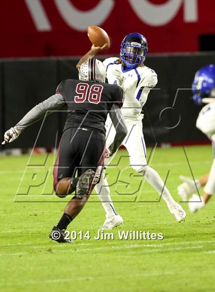Thumbnail 3 in Hamilton vs. Chandler (AIA D1 Final)  photogallery.