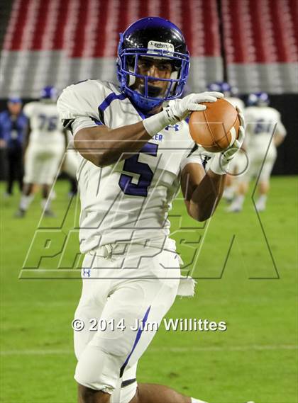 Thumbnail 1 in Hamilton vs. Chandler (AIA D1 Final)  photogallery.