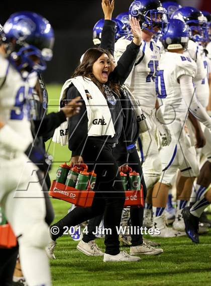 Thumbnail 3 in Hamilton vs. Chandler (AIA D1 Final)  photogallery.