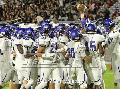 Thumbnail 3 in Hamilton vs. Chandler (AIA D1 Final)  photogallery.
