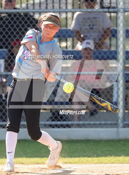 Thumbnail 2 in DFW Fastpitch HR Derby photogallery.