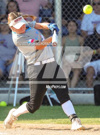 Thumbnail 1 in DFW Fastpitch HR Derby photogallery.