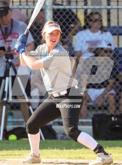Thumbnail 3 in DFW Fastpitch HR Derby photogallery.