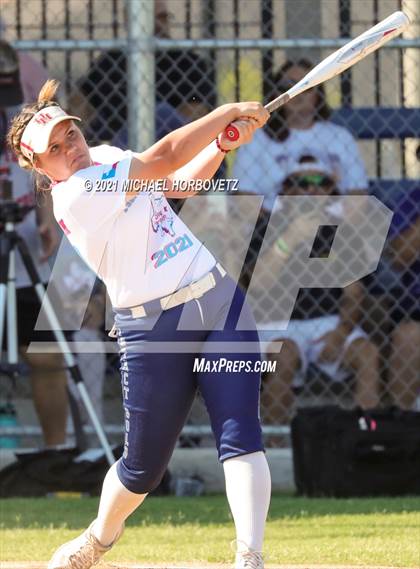 Thumbnail 3 in DFW Fastpitch HR Derby photogallery.