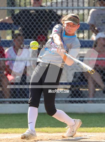 Thumbnail 3 in DFW Fastpitch HR Derby photogallery.